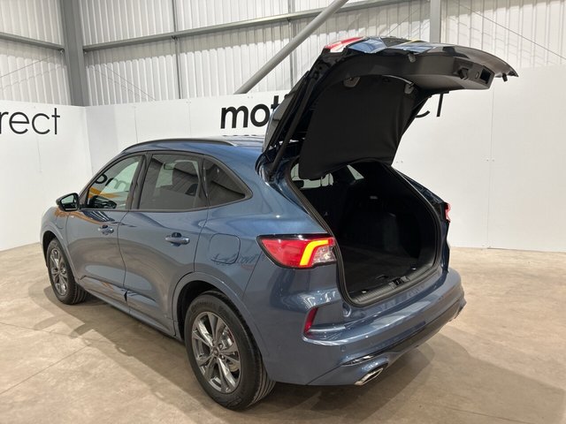 2022 Ford Kuga 2.5L St-Line 5dr - Photo 12