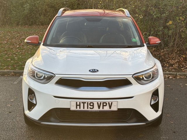 2019 KIA STONIC - Photo 8