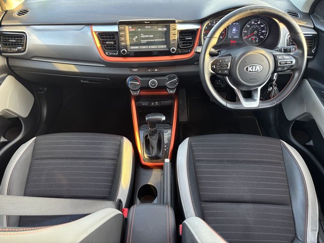 2019 KIA STONIC - Photo 9