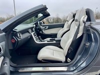 USED 2013 13 MERCEDES-BENZ SLK 2.1 SLK250 CDI BlueEfficiency AMG Sport Convertible 2dr Diesel G-Tronic+ Euro 5 (s/s) (204 ps) LIGHT GREY LEATHER INTERIOR