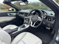 USED 2013 13 MERCEDES-BENZ SLK 2.1 SLK250 CDI BlueEfficiency AMG Sport Convertible 2dr Diesel G-Tronic+ Euro 5 (s/s) (204 ps) LIGHT GREY LEATHER INTERIOR