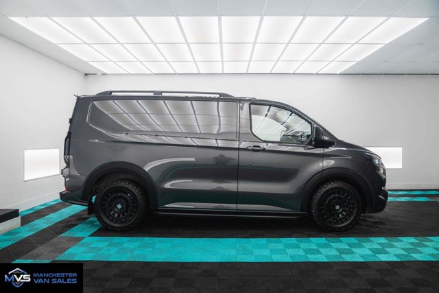 2024 Ford Transit Custom - Photo 3