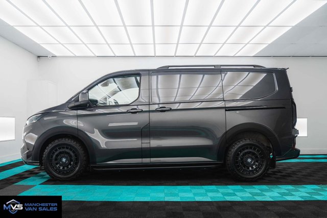 2024 Ford Transit Custom - Photo 7