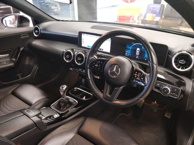 2019 Mercedes-Benz A-CLASS - Photo 12