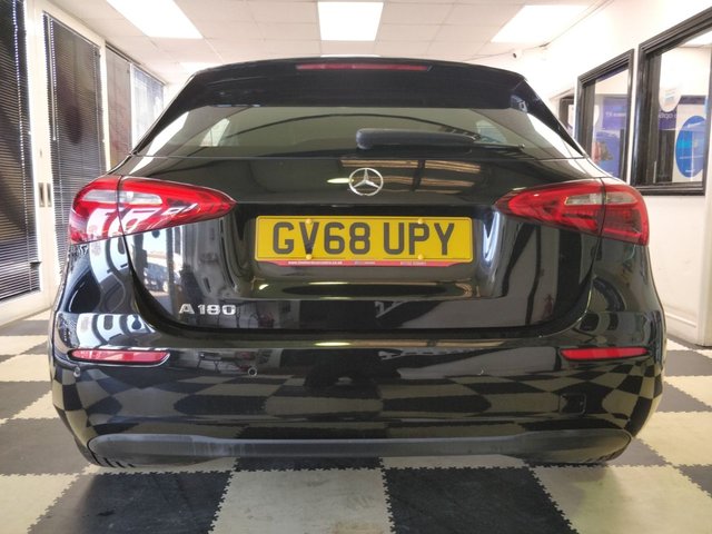 2019 Mercedes-Benz A-CLASS - Photo 7