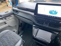 USED 2025 25 FORD TRANSIT CUSTOM MS-RT 5 SEAT L1 SWB FAST BLUE AUTO CREW VAN 4K MILES DIESEL LOW MILES, 2 YEAR WARRANTY