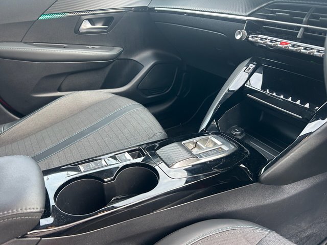 2022 Peugeot 208 1.2L Allure Premium 5dr - Photo 9