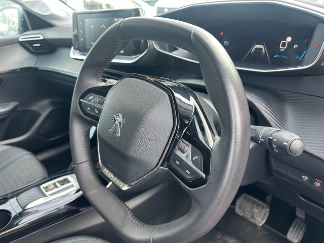2022 Peugeot 208 1.2L Allure Premium 5dr - Photo 11