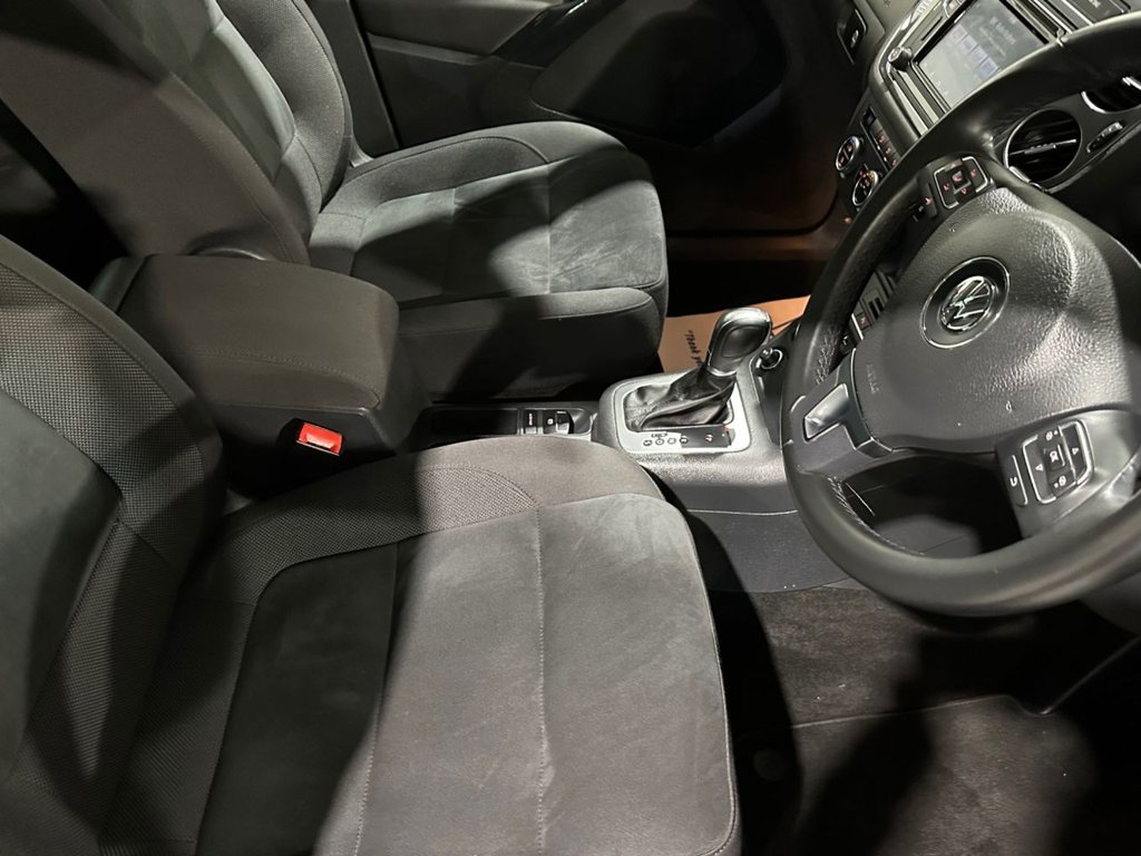 USED 2015 65 VOLKSWAGEN TIGUAN 2.0 TDI BlueMotion Tech Match Edition SUV 5dr Diesel DSG 4WD Euro 6 (s/s) (150 ps) 