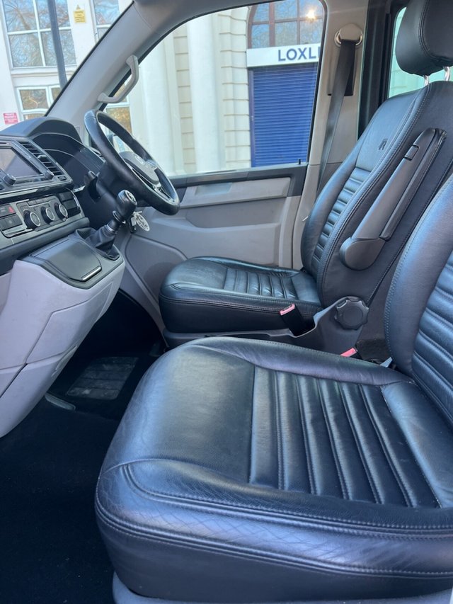 2018 VOLKSWAGEN TRANSPORTER 2.0 BiTDI T30 BlueMotion Tech Highline Kombi Double Cab 5dr Diesel Manual 4Motion SWB Euro 6 (s/s) (204 ps) 4WD - Photo 11