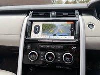 USED 2017 17 LAND ROVER DISCOVERY 3.0 TD V6 HSE SUV 5dr Diesel Auto 4WD Euro 6 (s/s) (258 ps) 