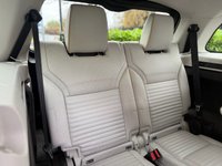 USED 2017 17 LAND ROVER DISCOVERY 3.0 TD V6 HSE SUV 5dr Diesel Auto 4WD Euro 6 (s/s) (258 ps) 