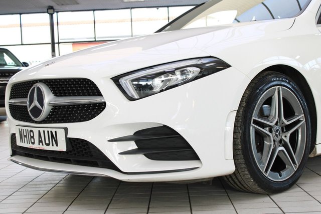 2018 MERCEDES-BENZ A-CLASS 1.5 A180d AMG Line Hatchback 5dr Diesel 7G-DCT Euro 6 (s/s) (116 ps) - Photo 4