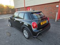 USED 2021 71 MINI HATCH 1.5 One Classic Euro 6 (s/s) 5dr JUST SERVICED