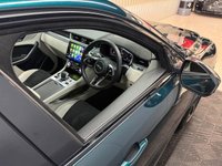 USED 2021 71 JAGUAR F-PACE 5.0 P550 V8 SVR SUV 5dr Petrol Quickshift AWD Euro 6 (s/s) (550 ps) 22" | 360 Cam |HUD | Pan Roof | LED