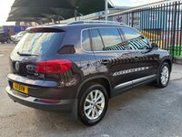 USED 2013 A VOLKSWAGEN TIGUAN 2.0 TDI BlueMotion Tech SE SUV 5dr Diesel DSG 4WD Euro 5 (s/s) (140 ps) HEATED FRONT SEATS, PARKING SENSORS