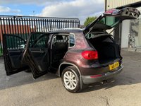 USED 2013 A VOLKSWAGEN TIGUAN 2.0 TDI BlueMotion Tech SE SUV 5dr Diesel DSG 4WD Euro 5 (s/s) (140 ps) HEATED FRONT SEATS, PARKING SENSORS