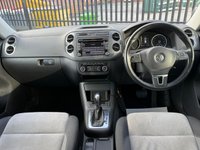 USED 2013 A VOLKSWAGEN TIGUAN 2.0 TDI BlueMotion Tech SE SUV 5dr Diesel DSG 4WD Euro 5 (s/s) (140 ps) HEATED FRONT SEATS, PARKING SENSORS