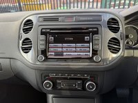 USED 2013 A VOLKSWAGEN TIGUAN 2.0 TDI BlueMotion Tech SE SUV 5dr Diesel DSG 4WD Euro 5 (s/s) (140 ps) HEATED FRONT SEATS, PARKING SENSORS
