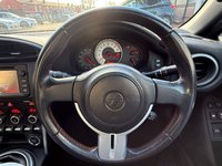 USED 2015 15 TOYOTA GT86 2.0 Boxer D-4S Aero Coupe 2dr Petrol Manual Euro 6 (200 ps) CRUISE CONTROL, NAVIGATION SYSTEM