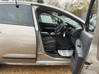 USED 2014 14 PEUGEOT 3008 1.6 HDi Allure Euro 5 5dr FSH+PANORAMIC+ALL NEW BRAKES