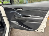 USED 2020 69 TOYOTA C-HR 1.8 VVT-h Design SUV 5dr Petrol Hybrid CVT Euro 6 (s/s) (122 ps) 