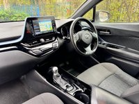 USED 2020 69 TOYOTA C-HR 1.8 VVT-h Design SUV 5dr Petrol Hybrid CVT Euro 6 (s/s) (122 ps) 