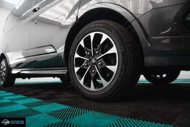 2021 Ford Transit Custom 2L Sport 5dr - Photo 2