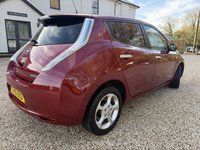USED 2016 16 NISSAN LEAF 30kWh Acenta Hatchback 5dr Electric Auto (109 bhp) 2KEYS HISTORY SAT NAV R/CAMERA