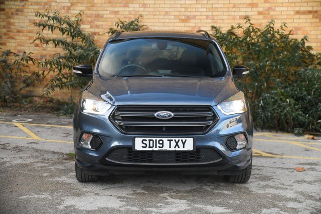 2019 FORD KUGA 2.0 TDCi EcoBlue ST-Line Edition SUV 5dr Diesel Manual AWD Euro 6 (s/s) (180 ps) - Photo 3