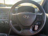USED 2018 68 HYUNDAI I10 1.0 SE Hatchback 5dr Petrol Manual Euro 6 (67 ps) 2 OWNERS FROM NEW* CRUISE CONTROL* AIR CON* TRACTION CONTROL* BLUETOOTH PHONE AND AUDIO* DAB* AUX* USB* REMOTE CENTRAL LOCKING WITH 2 KEYS* ELECTRIC WINDOWS & MIRRORS