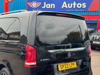 USED 2022 22 MERCEDES-BENZ V-CLASS 2.0 V300d AMG Line MPV 5dr Diesel G-Tronic+ Euro 6 (s/s) XLWB (237 ps) V300+AMG Line+XLWB+8seats+VatQ