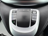 USED 2022 22 MERCEDES-BENZ V-CLASS 2.0 V300d AMG Line MPV 5dr Diesel G-Tronic+ Euro 6 (s/s) XLWB (237 ps) V300+AMG Line+XLWB+8seats+VatQ