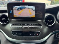 USED 2022 22 MERCEDES-BENZ V-CLASS 2.0 V300d AMG Line MPV 5dr Diesel G-Tronic+ Euro 6 (s/s) XLWB (237 ps) V300+AMG Line+XLWB+8seats+VatQ