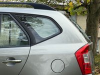 USED 2009 59 KIA CARENS 1.6 GS MPV 5dr Petrol Manual (174 g/km, 130 bhp) 