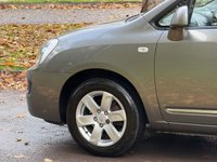 USED 2009 59 KIA CARENS 1.6 GS MPV 5dr Petrol Manual (174 g/km, 130 bhp) 