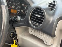 USED 2009 59 KIA CARENS 1.6 GS MPV 5dr Petrol Manual (174 g/km, 130 bhp) 