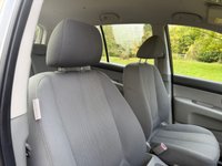 USED 2009 59 KIA CARENS 1.6 GS MPV 5dr Petrol Manual (174 g/km, 130 bhp) 