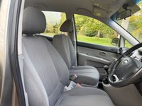 USED 2009 59 KIA CARENS 1.6 GS MPV 5dr Petrol Manual (174 g/km, 130 bhp) 