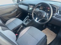 USED 2024 24 RENAULT CLIO 1.6 E-TECH evolution Hatchback 5dr Petrol Hybrid Auto Euro 6 (s/s) (145 ps) 