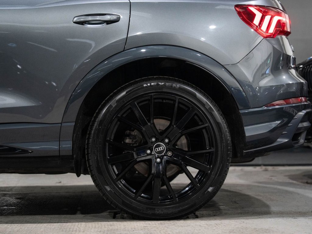 Gallery item