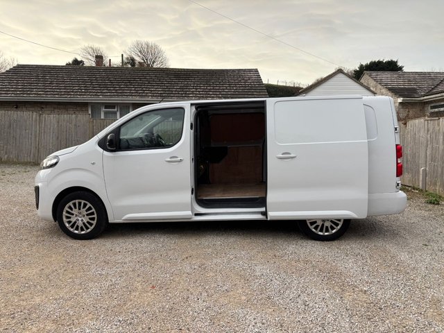 2023 Vauxhall Vivaro 1.5L Pro 6dr - Photo 12