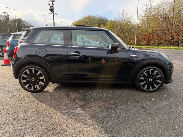 2023 MINI Electric Hatch - Photo 7