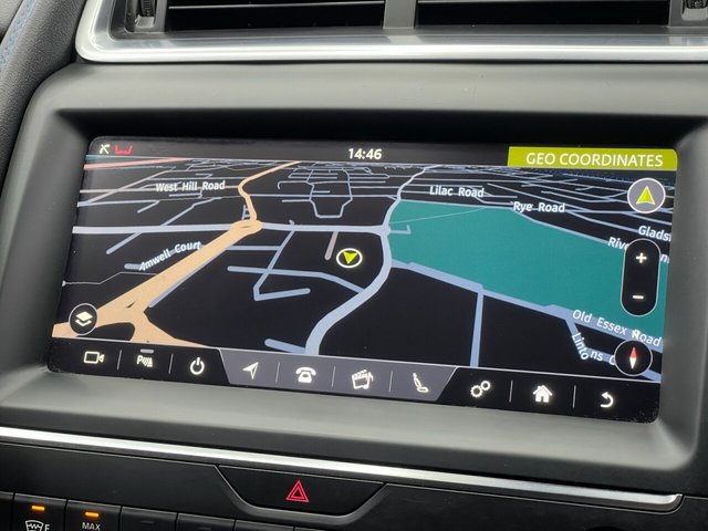 2018 Jaguar E-Pace 2L R-Dynamic S 5dr - Photo 6