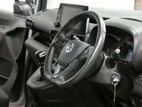 USED 2022 72 VAUXHALL COMBO LIFE 1.5 Turbo D SE XL MPV 5dr Diesel Manual 6Spd Euro 6 (s/s) (7 Seat) (100 ps) 5/7 SEAT ANDROID APPLE CARPLAY REAR VIEW CAMERA CRUISE CONTROL PARKING SENSORS 1 OWNERS GENUINE LOW MILES SERVICE HISTORY WARRANTY