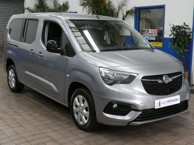2022 VAUXHALL COMBO LIFE - Photo 9