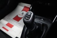 USED 2017 17 KIA RIO 1.4 CRDi 2 Hatchback 5dr Diesel Manual Euro 6 (s/s) (76 bhp) FULL SERVICE HISTORY / JUST SERVICED / LOW INSURANCE GROUP