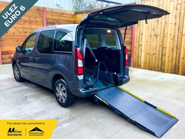 View our Citroen Berlingo Multispace range