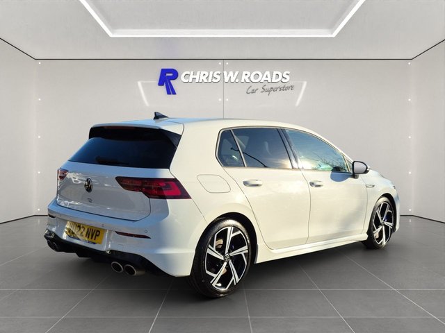 2022 Volkswagen Golf 2L R 5dr - Photo 11