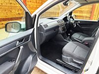 USED 2018 68 VOLKSWAGEN CADDY MAXI LIFE 5 Seat Wheelchair Accessible Disabled Access Vehicle WAV 